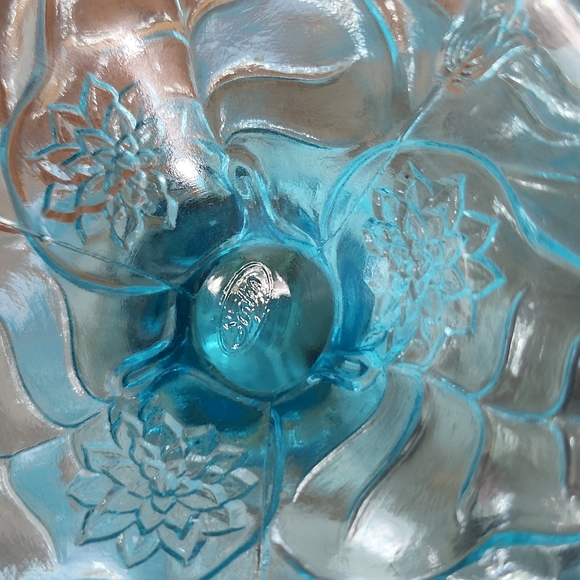 Fenton Water Lily Opalescent Compote - Picture 6 of 6